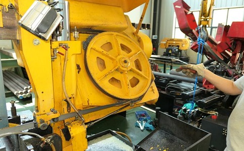 港口金属带锯床的日常使用和保养注意事项！